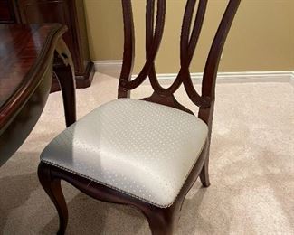 American Drew Sonata Collection Dining Room Table and Chair Set