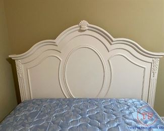 Legacy Classic Furniture Bedroom Set