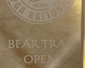 Crystal Bear Trap Open Golf Trophy	9x2.75x2in	HxWxD
