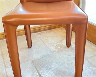 6pc Copenhagen Contemporary Leather Dining Chairs	39x17x18in seat: 17.5in	HxWxD
