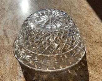 Waterford Crystal Bowl	4 x 9.25 diameter	

