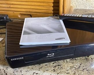 Samsung Blu Ray Player - BD-P3600 Remote and manual included	17.25” x 10” x 2”	
