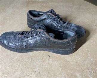 Gucci black lace shoes lace up shoes size 8	Size 8	
