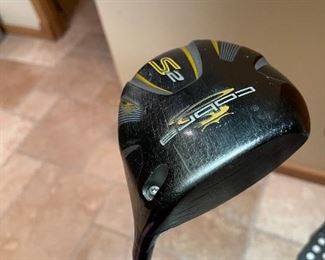 King Cobra RH S2 Driver 10.5 Fujikura Fit-On 65G Regular Total club length 47 inches