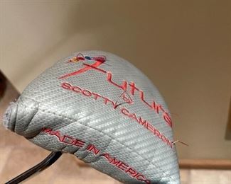 Futura Scotty Cameron classic putter 34” Headcover Total club length 34.5 inches