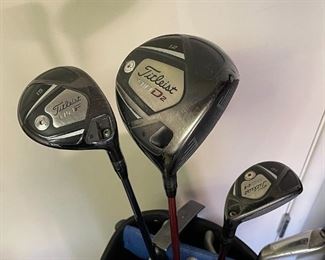 Taylormade Burner 4I-AW Irons & Titleist 8 irons + ray cook putter 3 titleist drivers	Total of 8 irons one putter three drivers one golf bag	
