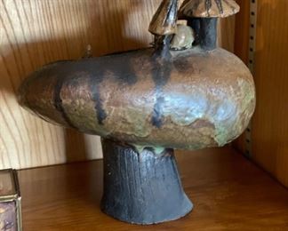 70s Vintage Studio Pottery Made Ceramics Mushroom Sculpture Signed	8 x 8.5 x 6.5in	HxWxD
