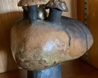 70s Vintage Studio Pottery Made Ceramics Mushroom Sculpture Signed	8 x 8.5 x 6.5in	HxWxD
