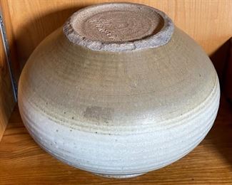 Artist Signed Glazed Stoneware Lidded Jar/Pot  Studio Pottery	8in H x 10in diameter	
