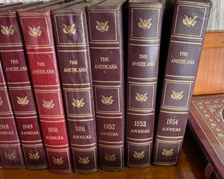 39 The Encyclopedia Americana Books		

