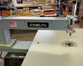 DELTA-Rockwell Inverted Pin Router   433-155	43x30x38in	HxWxD
