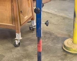 Ball bearing Lumber Roller Stand	45x25x16	HxWxD
