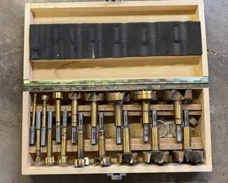 Drill Master Forstner Bit set 39812	Case: 3x13x6.25in	HxWxD
