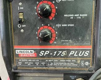 Lincoln SP-175 Plus Mig Welder on Cart w/ Argon/CO2 tank	40x18x40in	HxWxD
