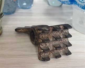 Vintage Meat Tenderizer (no handle) 