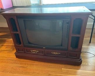 Zenith TV - WORKS!! Great for gamers or turn into a dog or cat bed. 