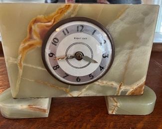 Marbleized green onyx 8 day clock 