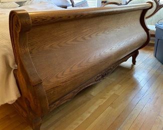 queen oak sleigh bed