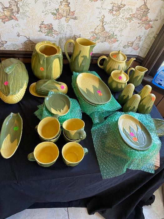 Shawnee Corn pattern dishes