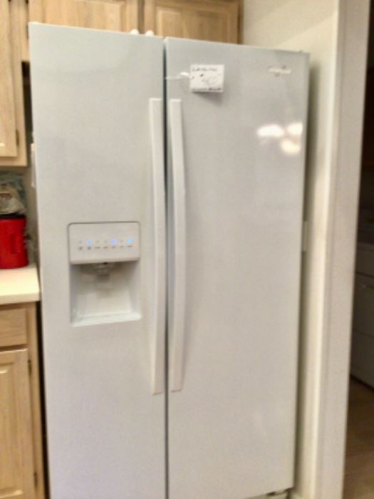 Whirlpool Side by Side Refrigerator in Great Condition Price is $460.00