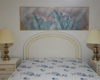 Full-size headboard and large print