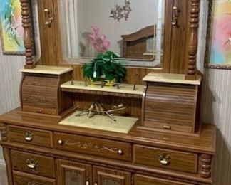 Ashley Furniture dresser w/mirror