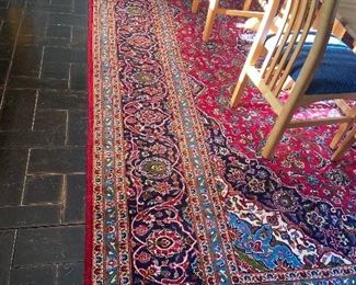 Huge rug, gorgeous!! 9’x14’