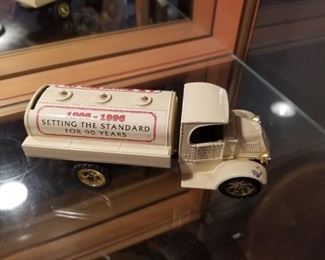 TOY TRUCK BANK