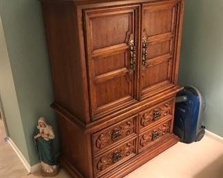 Vintage Drexel Velero five piece bedroom set (highboy, dresser, two bedside tables with drawers, and queen headboard).