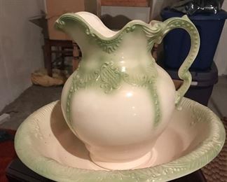 Vintage ceramic basin with pitcher... very good condition, and unique!