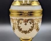 Interglass Hand Blown Glass Egg with 24K Gold Painted design. Beautiful and elegant glass egg! Looks to be in great condition and measures about 11” high and 5” wide.