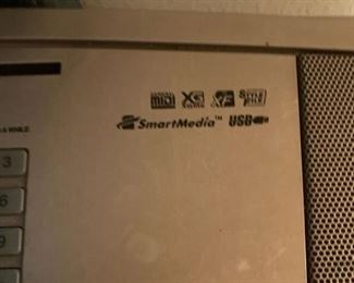 Yamaha Portable Grand DGX-505 Piano