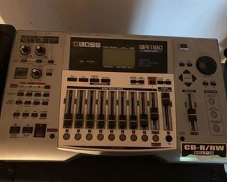 Boss BR-1180 Digital Recording Studio