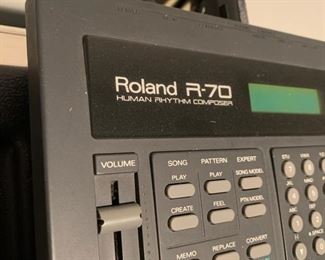 Roland R-70 Human Rhythm Composer