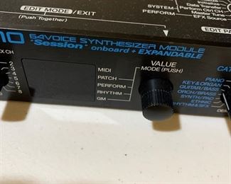 Roland JV-1010 64 Voice Synthesizer Module 