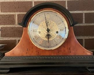 American Heritage Kieninger Mantel Clock J0233