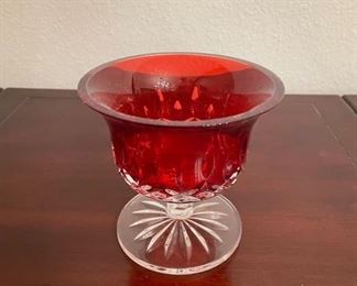 Red glassware