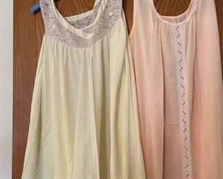 Vintage Women's Nightwear