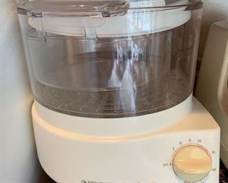 Black & Decker Handy Steamer Food Steamer & Rice Cooker