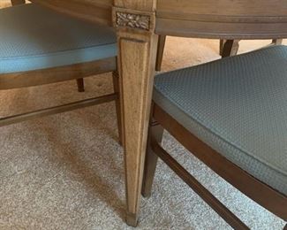 United Furniture Mid-Century Dining Set