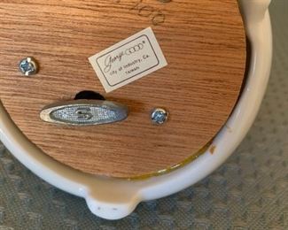 George Good Porcelain Mama Duck Music Box