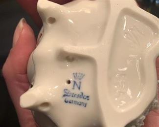 Dresden Lace Porcelain Women