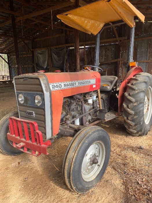 Massey Ferguson 240  Model 300 Tractor w/ Bush Hog FTH 720 Finishing Mower
Runs Great!
We will be taking bids