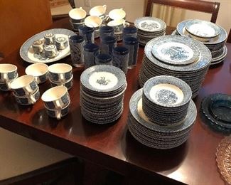 Currier and Ives dinnerware set