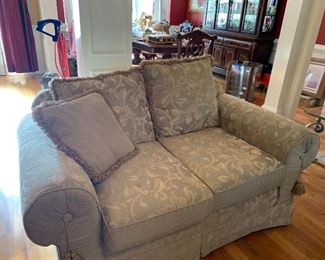 This is 104 pieces it’s a loveseat we have a couch a chair and an ottoman that all match in mint condition hardly used