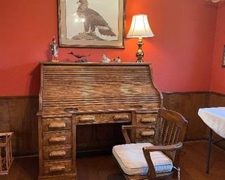 Mt Airey roll top desk