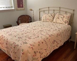queen bed