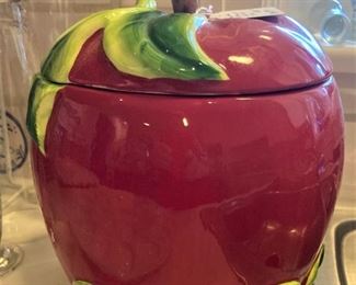 Apple canister 