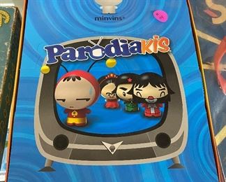 Parodiakis Mini Figures