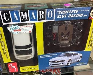AMT 2006 Camaro Slot Racing Kit